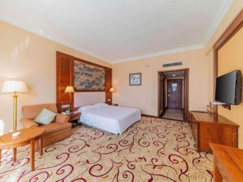Fenggang Gladden Hotel Tiantangwei Dış mekan fotoğraf