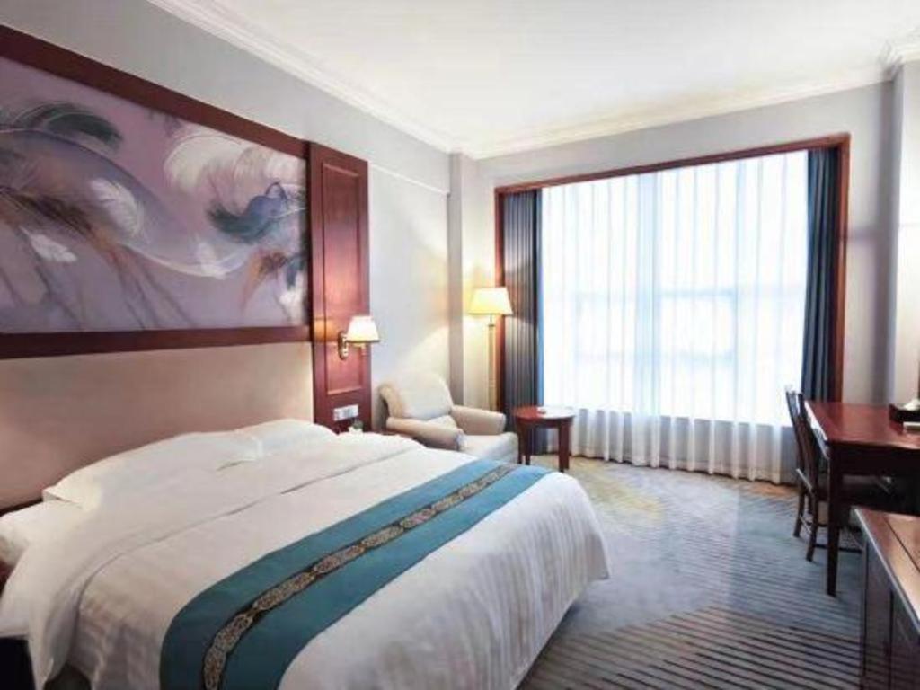 Fenggang Gladden Hotel Tiantangwei Dış mekan fotoğraf